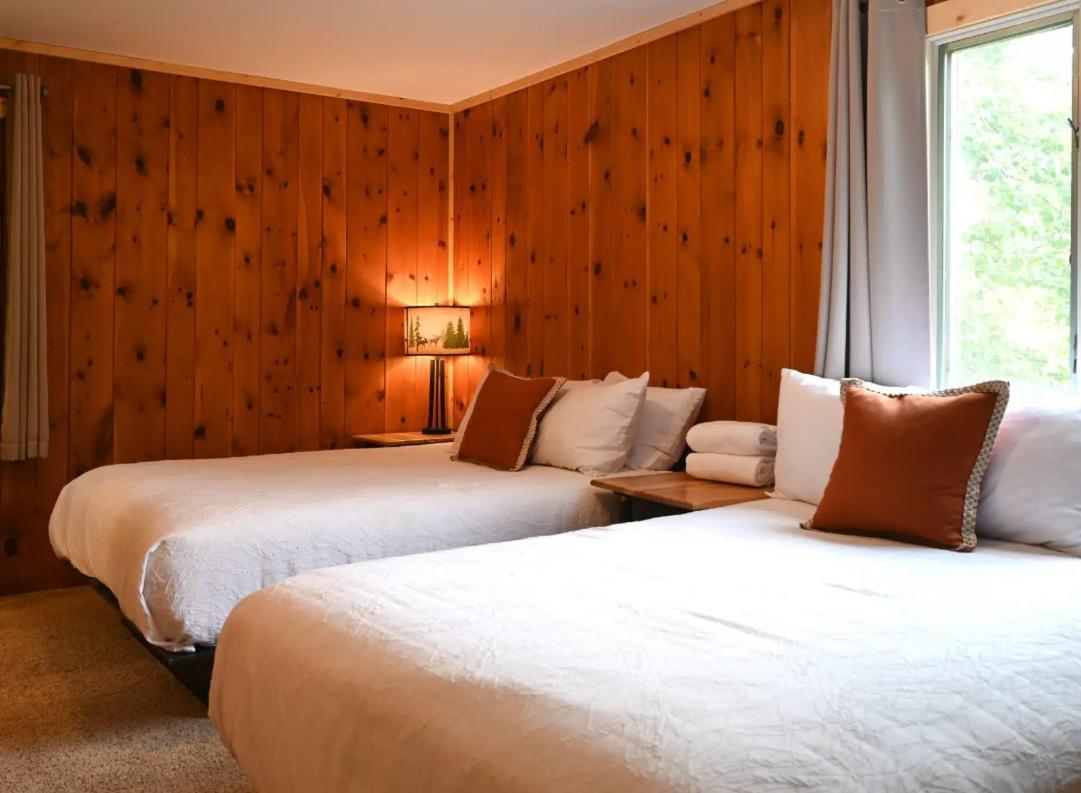 Gunflint Lodge Grand Marais Bagian luar foto