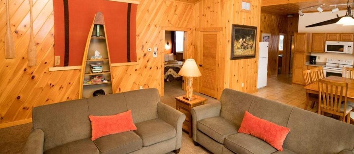 Gunflint Lodge Grand Marais Bagian luar foto