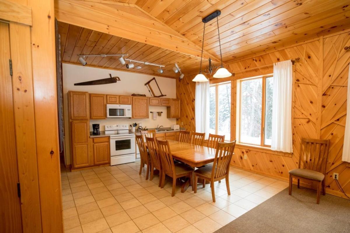 Gunflint Lodge Grand Marais Bagian luar foto